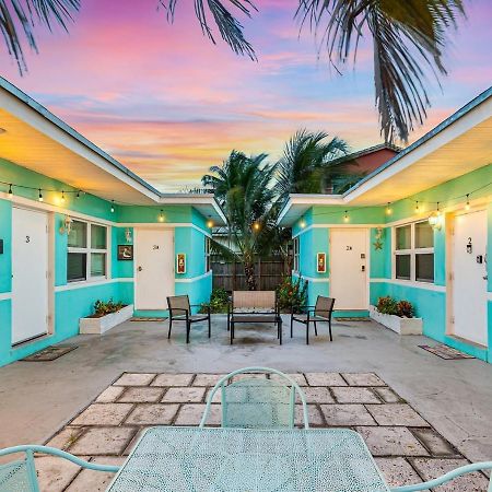Downtown Hollywood Holiday Retreat Dania Beach Apartment Bagian luar foto